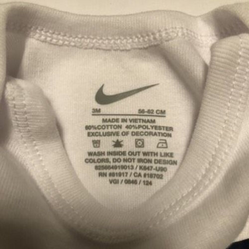 Nike Baby Onesies 3-Pack Blue/White/ Midnight Navy Size 3 Months - Picture 4 of 6
